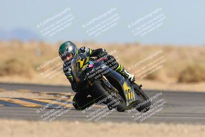 media/Mar-22-2025-CVMA (Sat) [[462c0ffedb]]/Race 13-Amateur Supersport Middleweight/